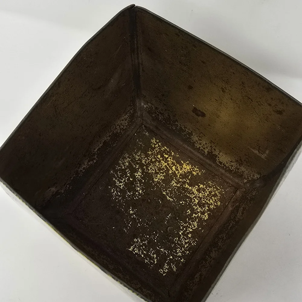 N/A vintage rustic